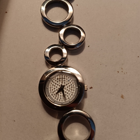 FOSSIL Watch - Picture 2 of 3